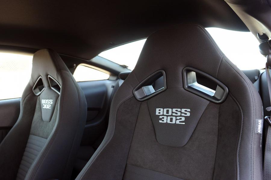  Ford Mustang Boss 302 2012 года  (фото 45 из 208)